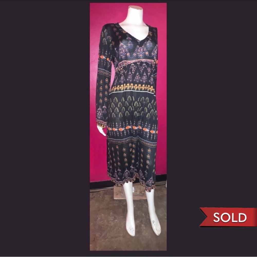 Psychedelic long sleeve v-neck midi dress by Patrons of Peace, size L